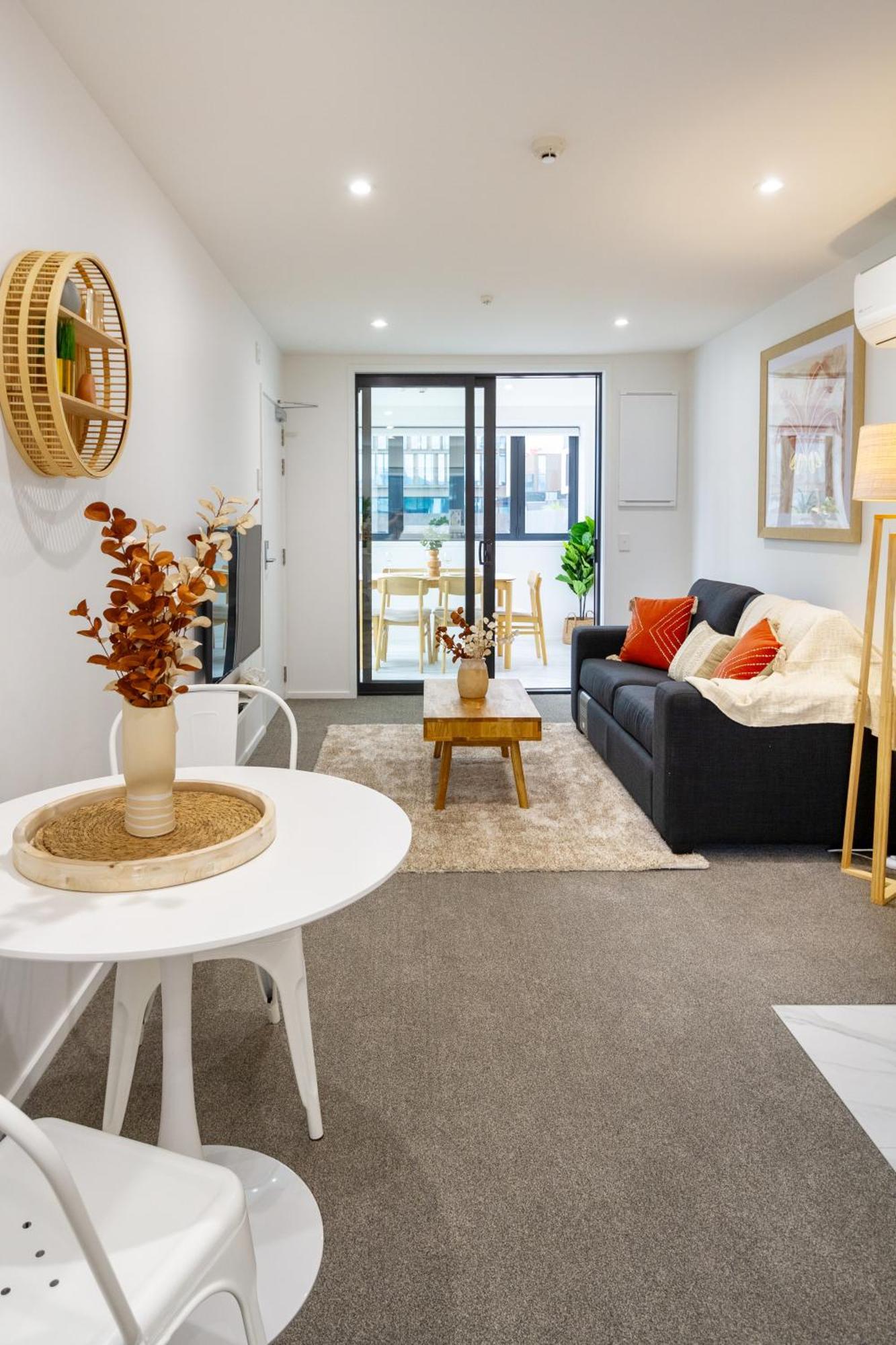 Modern City Lifestyle: 2 Bedroom 1 Bath Κράισττσερτς Εξωτερικό φωτογραφία