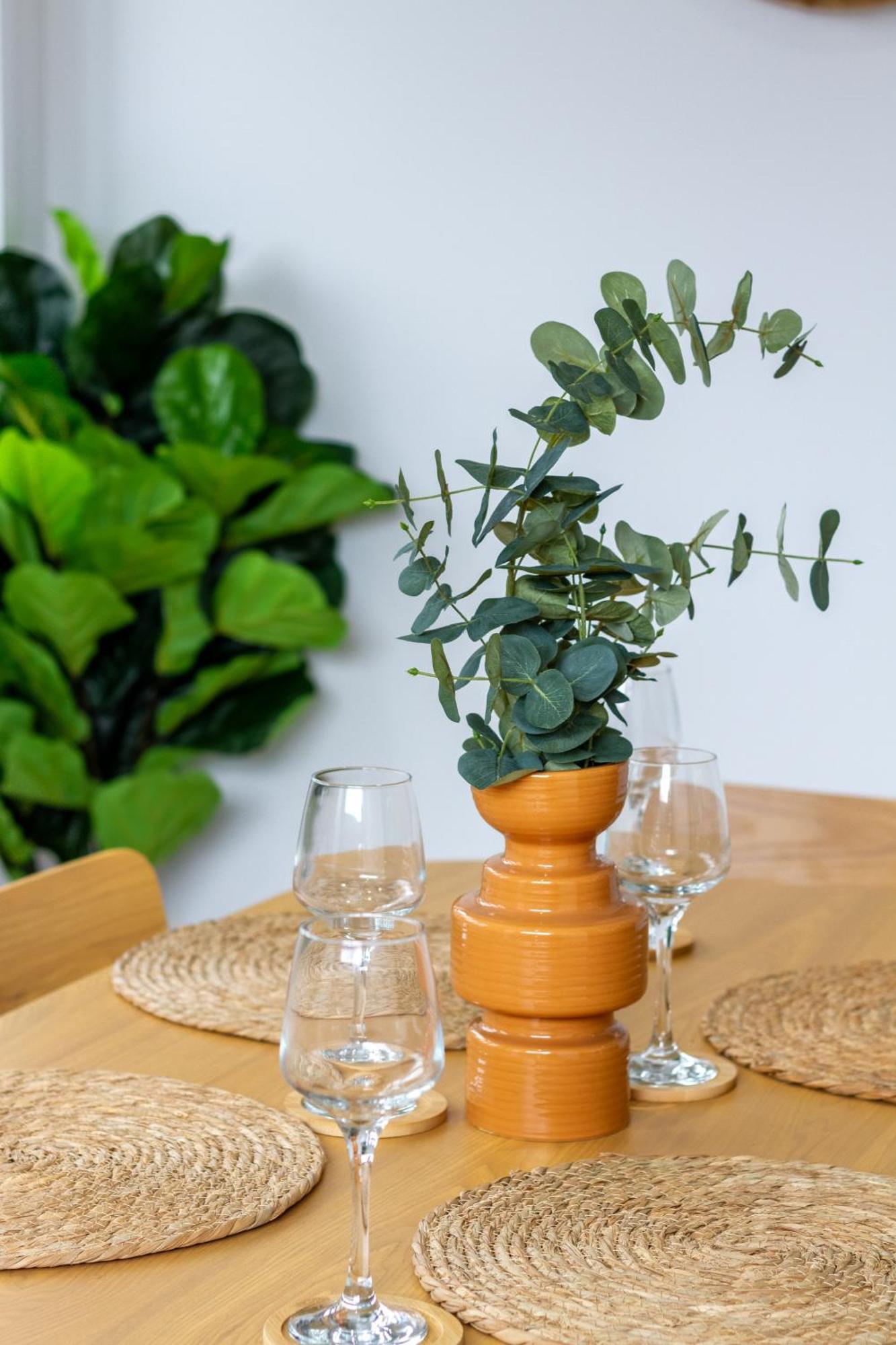 Modern City Lifestyle: 2 Bedroom 1 Bath Κράισττσερτς Εξωτερικό φωτογραφία